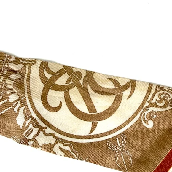 Hermes Ex Libris Horse Carriage Print Beige White Caramel Silk Twilly Scarf - Picture 9 of 13